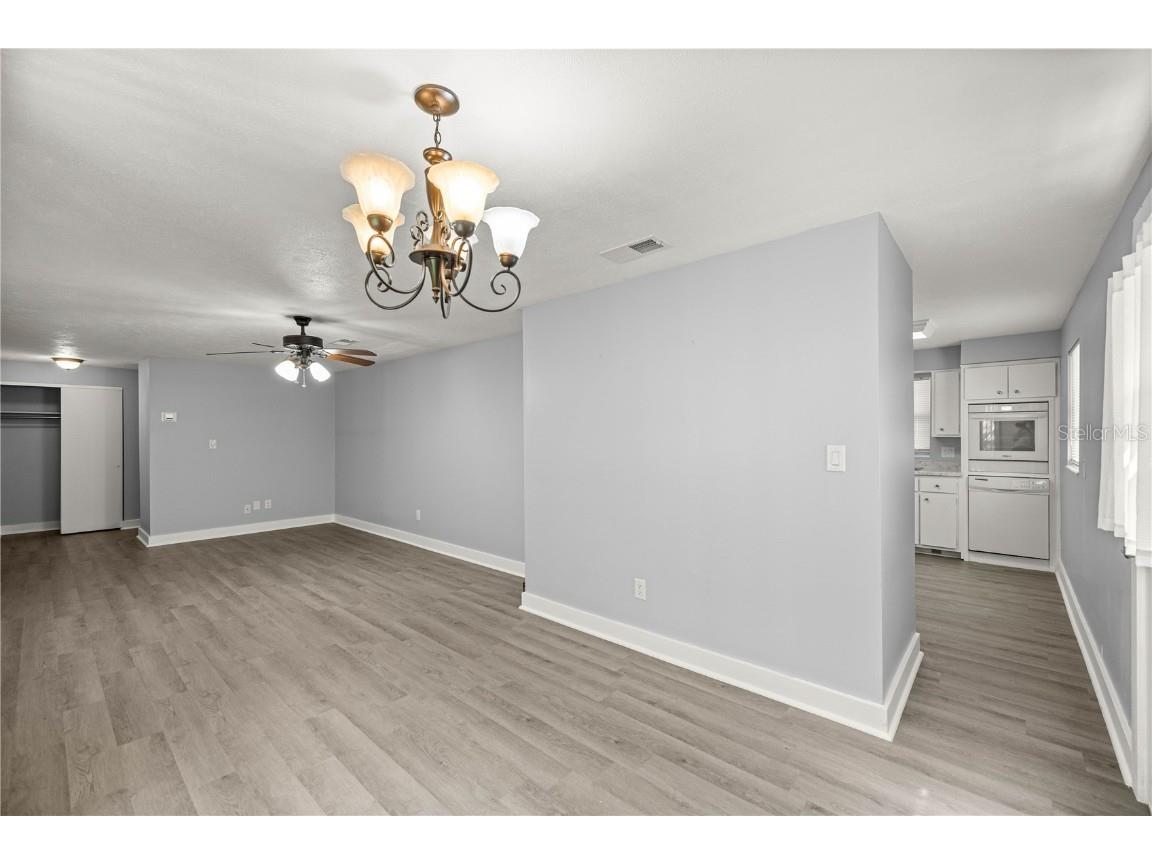 2830 SE 7th Street Ocala FL 34471 OM707706 image9