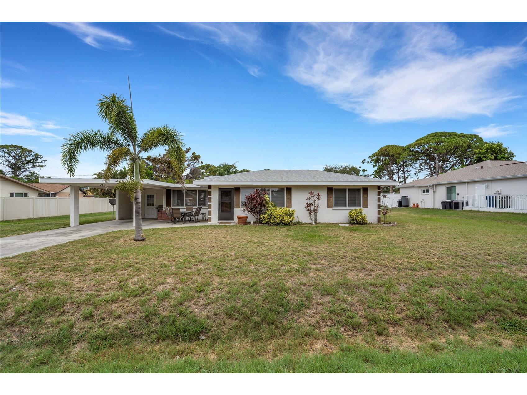 2830 Siesta Drive Venice FL 34293 N6144564 image2