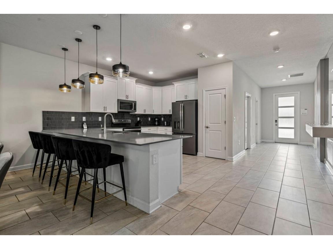2830 Storey Cove Avenue Kissimmee FL 34746 O6353541 image3