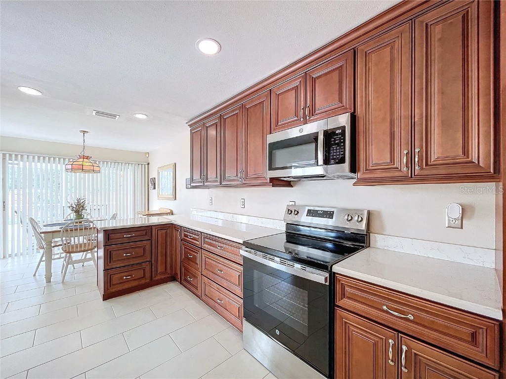 2831 Jarvis Circle Palm Harbor FL 34683 TB8307568 image14