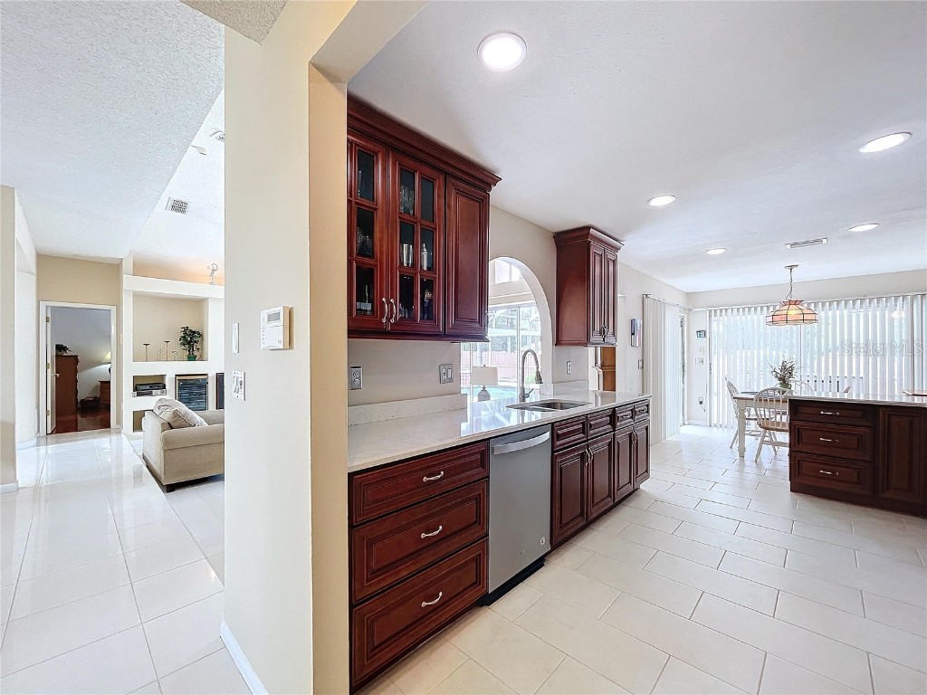 2831 Jarvis Circle Palm Harbor FL 34683 TB8307568 image17