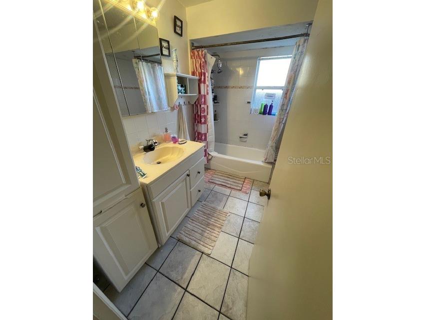 2831 S M U Boulevard Orlando FL 32817 O6287640 image10