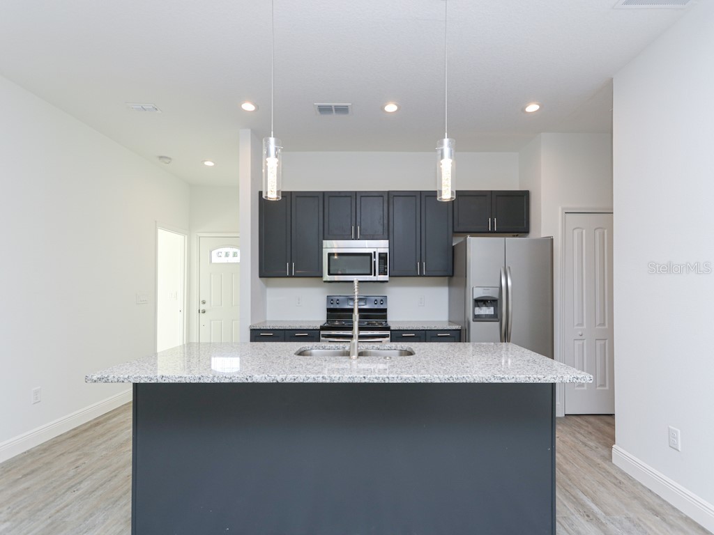 2831 W Livingston Street Orlando FL 32805 O6422310 image5