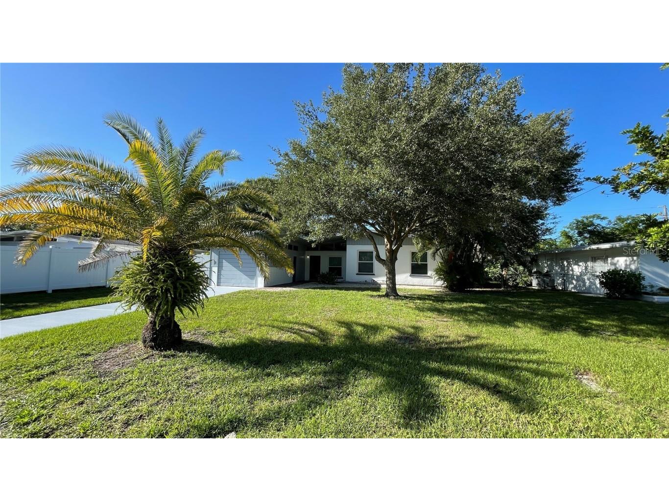 2832 Bay Street Sarasota FL 34237 A4560180 image1