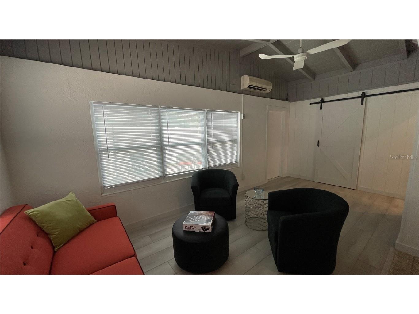 2832 Bay Street Sarasota FL 34237 A4668881 image23