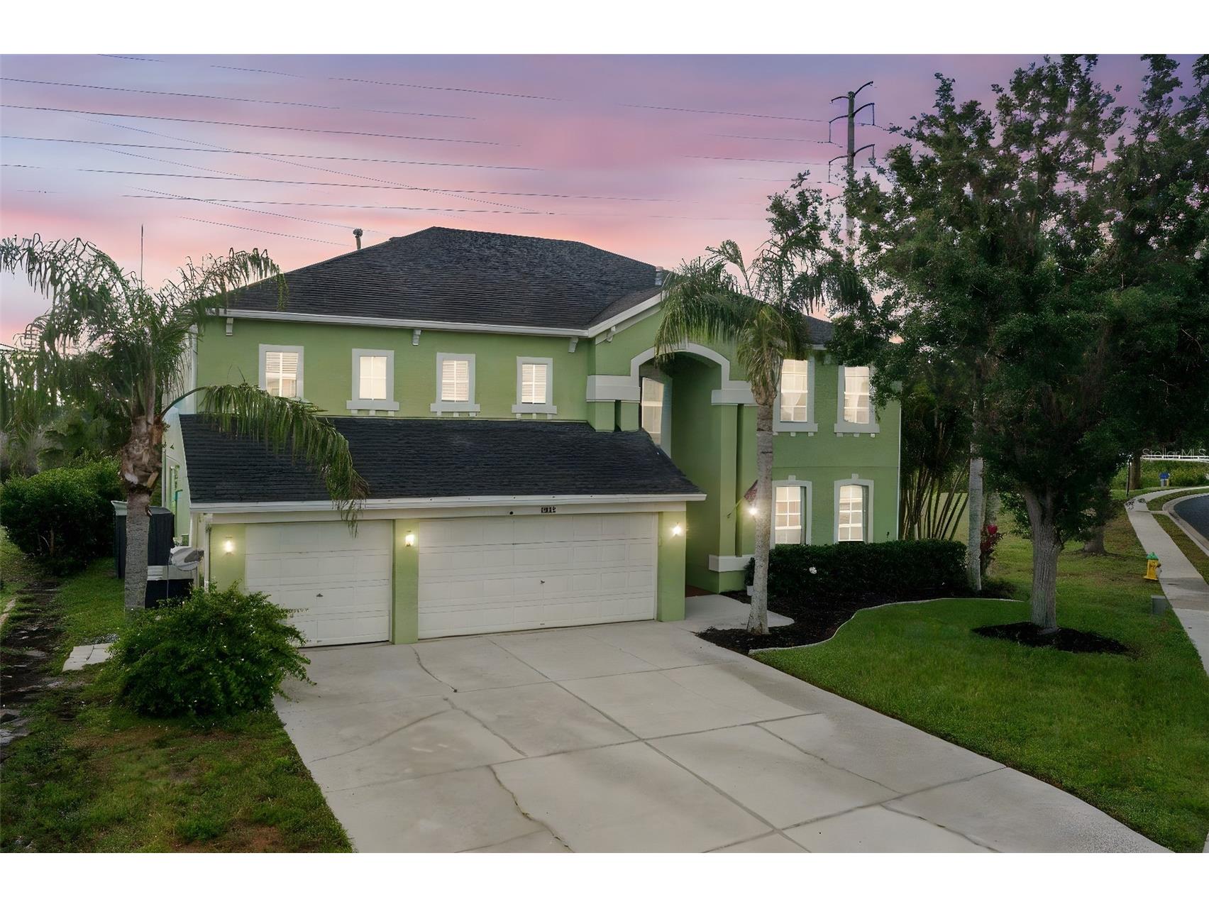 2832 Brinley Dr New Port Richey FL 34655 TB8386940 image1