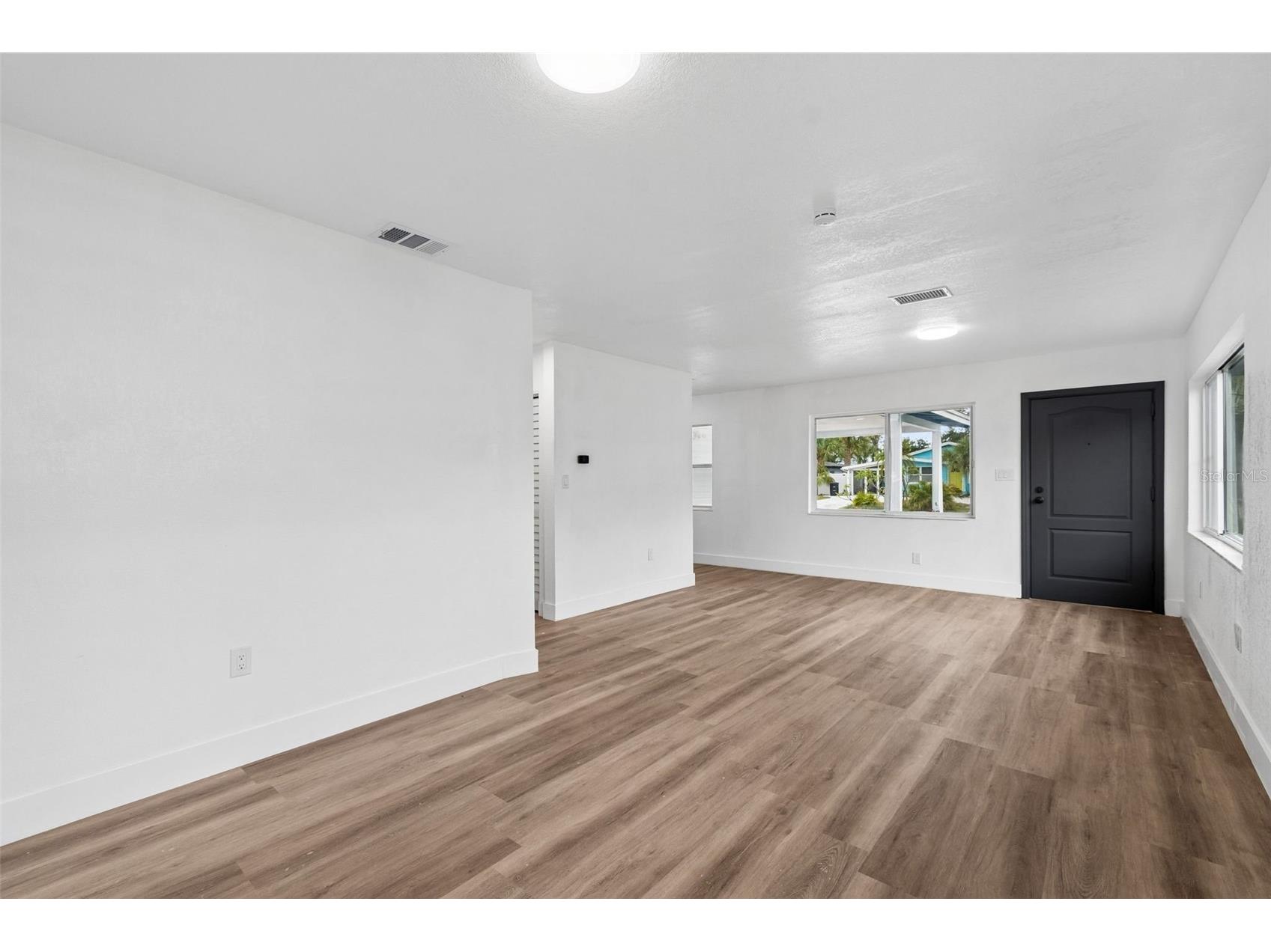 2832 Miriam Street S Saint Petersburg FL 33711 O6423590 image7