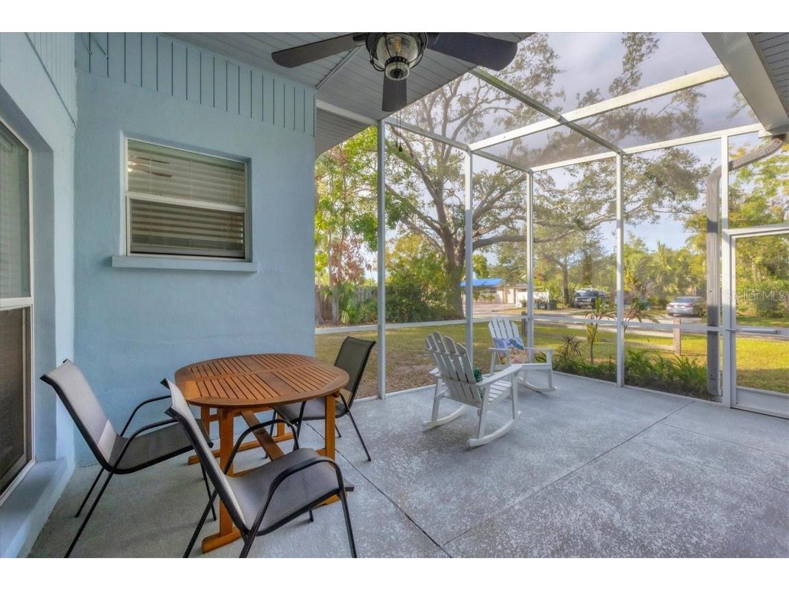 2832 Novus Street Sarasota FL 34237 A4670673 image3