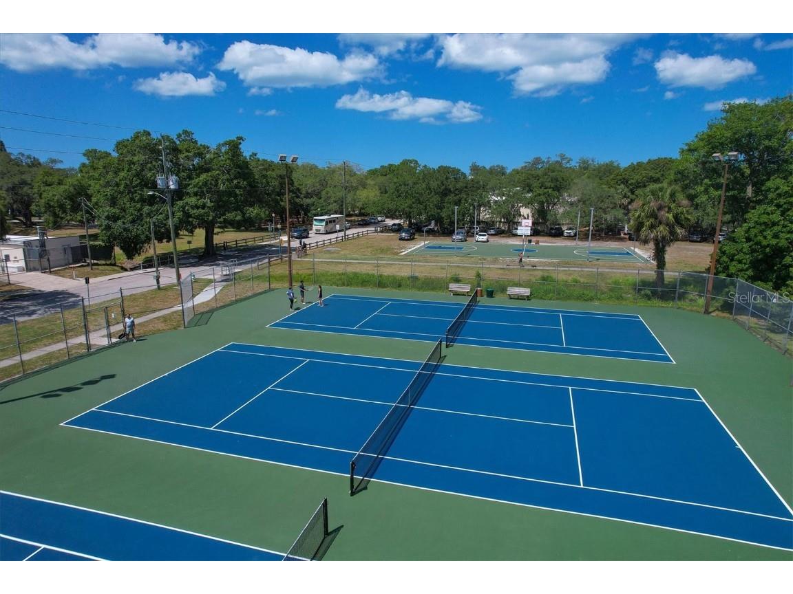 2832 Novus Street Sarasota FL 34237 A4670673 image33