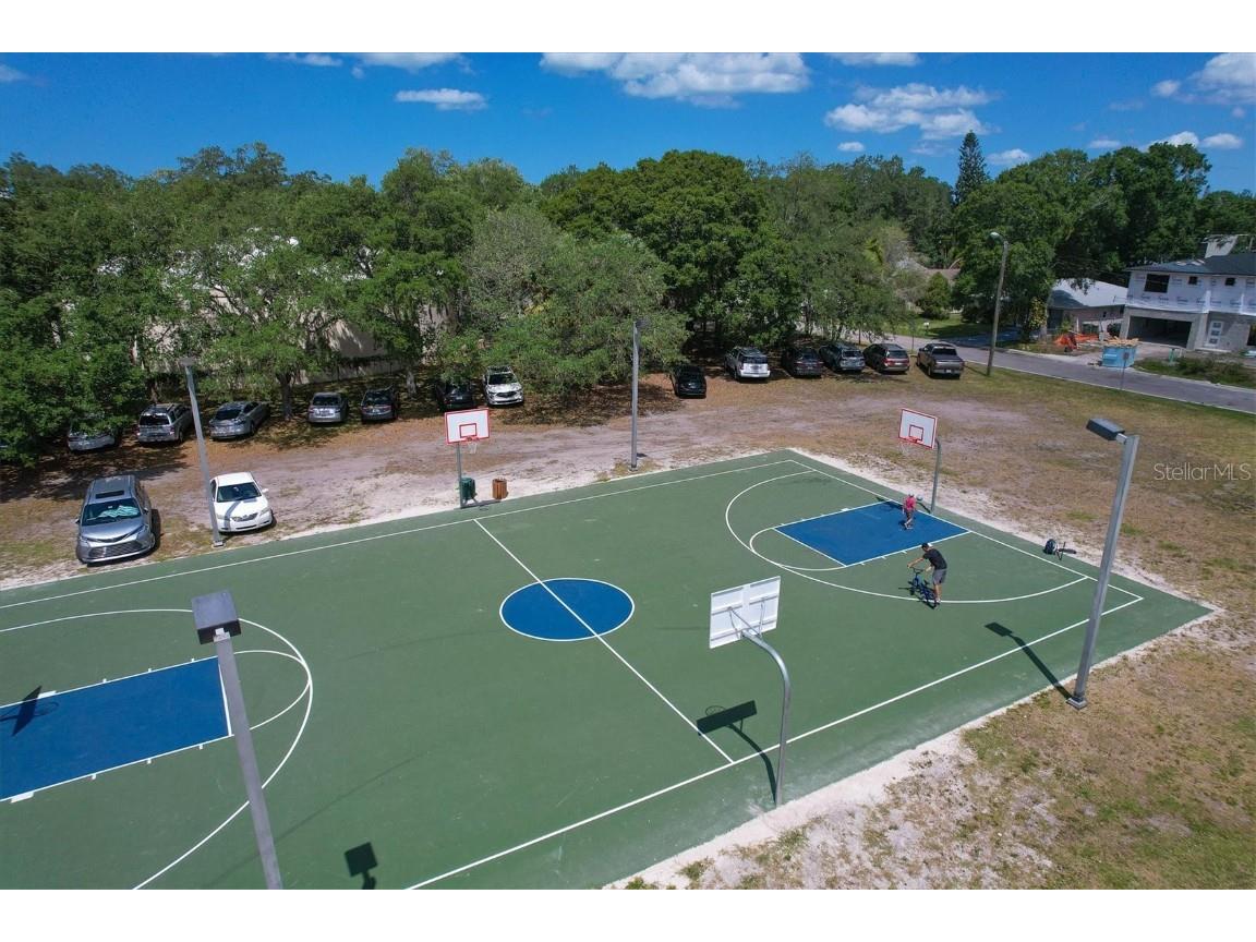 2832 Novus Street Sarasota FL 34237 A4670673 image35