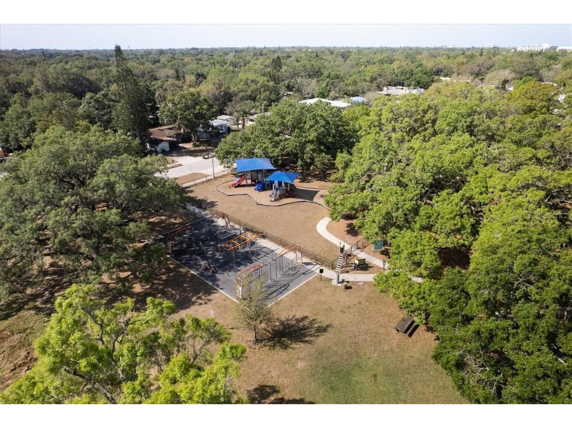 2832 Novus Street Sarasota FL 34237 A4670673 image40