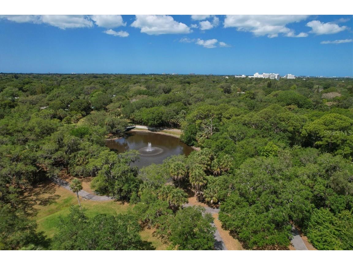 2832 Novus Street Sarasota FL 34237 A4670673 image44