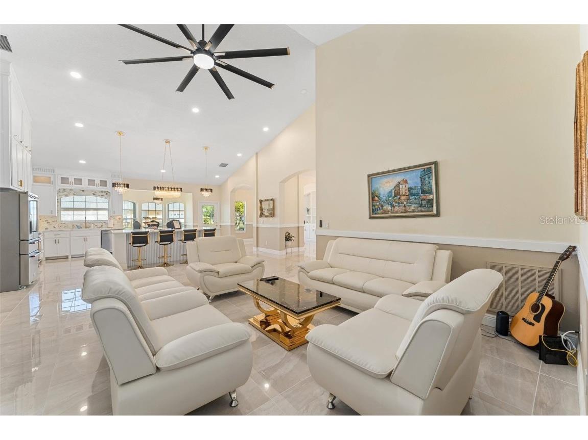 2832 Rodeo Drive Kissimmee FL 34746 O6357305 image15