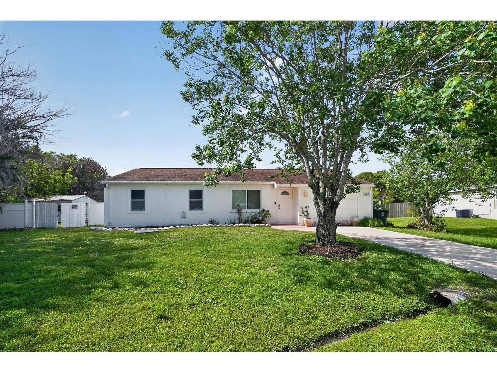 2832 SE Gantry Court Port Saint Lucie FL 34952 C7526838 image1