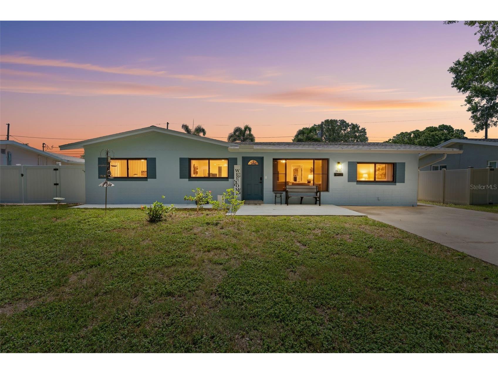 2833 56th Lane N Saint Petersburg FL 33710 TB8519482 image1