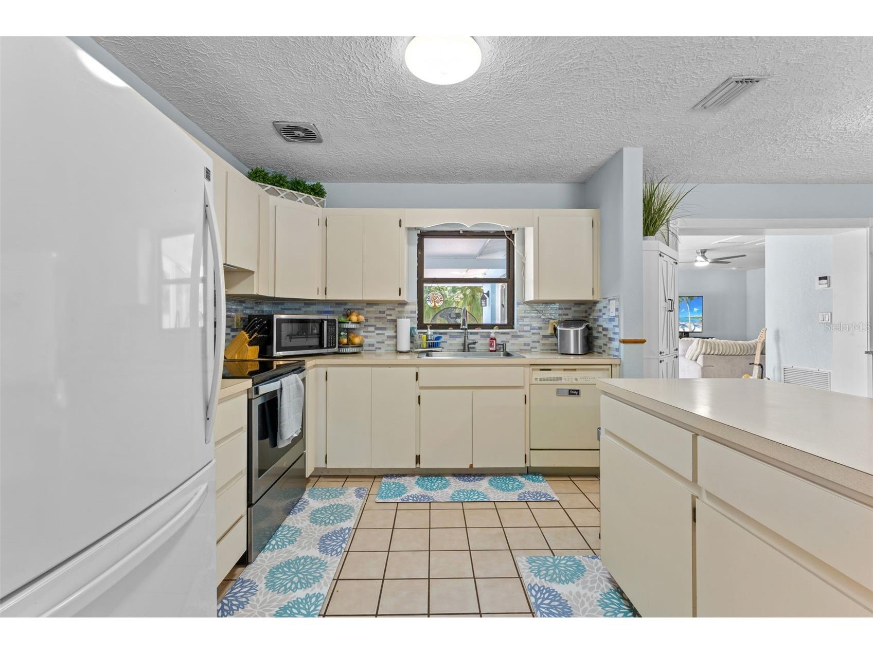 2833 56th Lane N Saint Petersburg FL 33710 TB8519482 image10