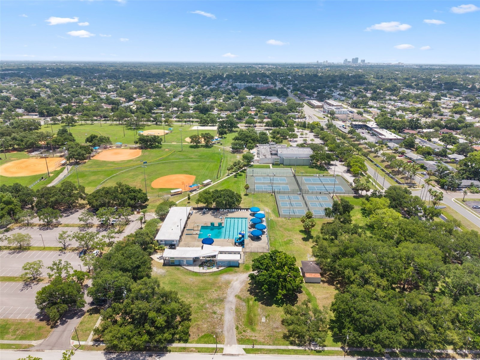 2833 56th Lane N Saint Petersburg FL 33710 TB8519482 image44
