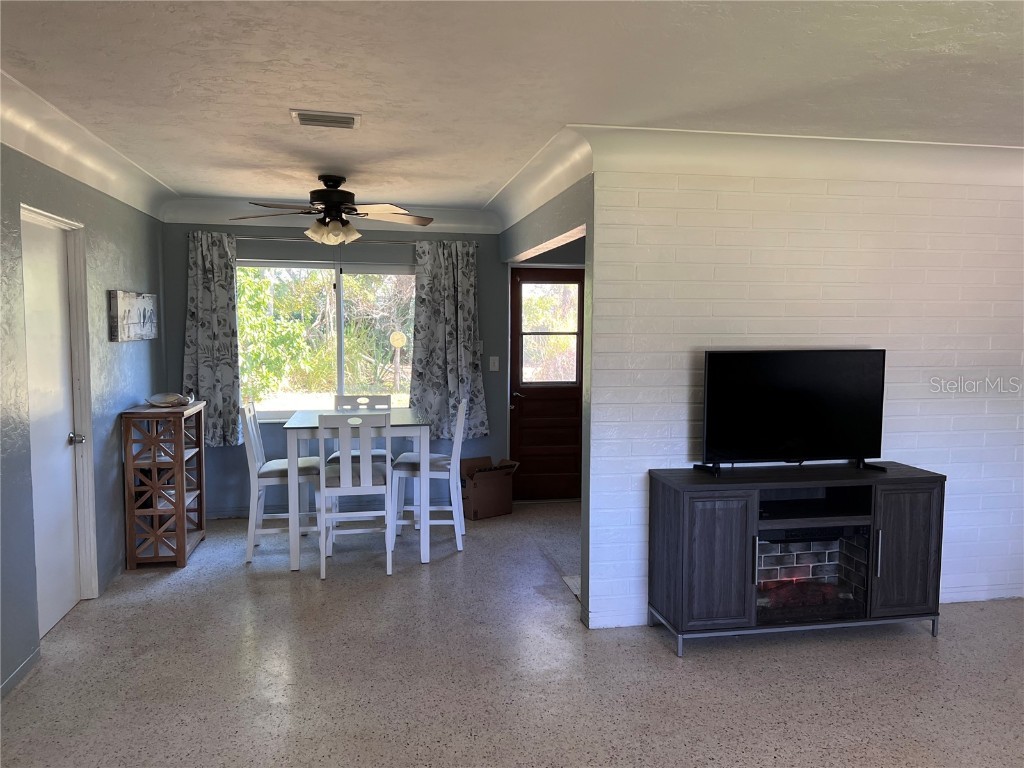 2833 62nd Street N Saint Petersburg FL 33710 A4654476 image6