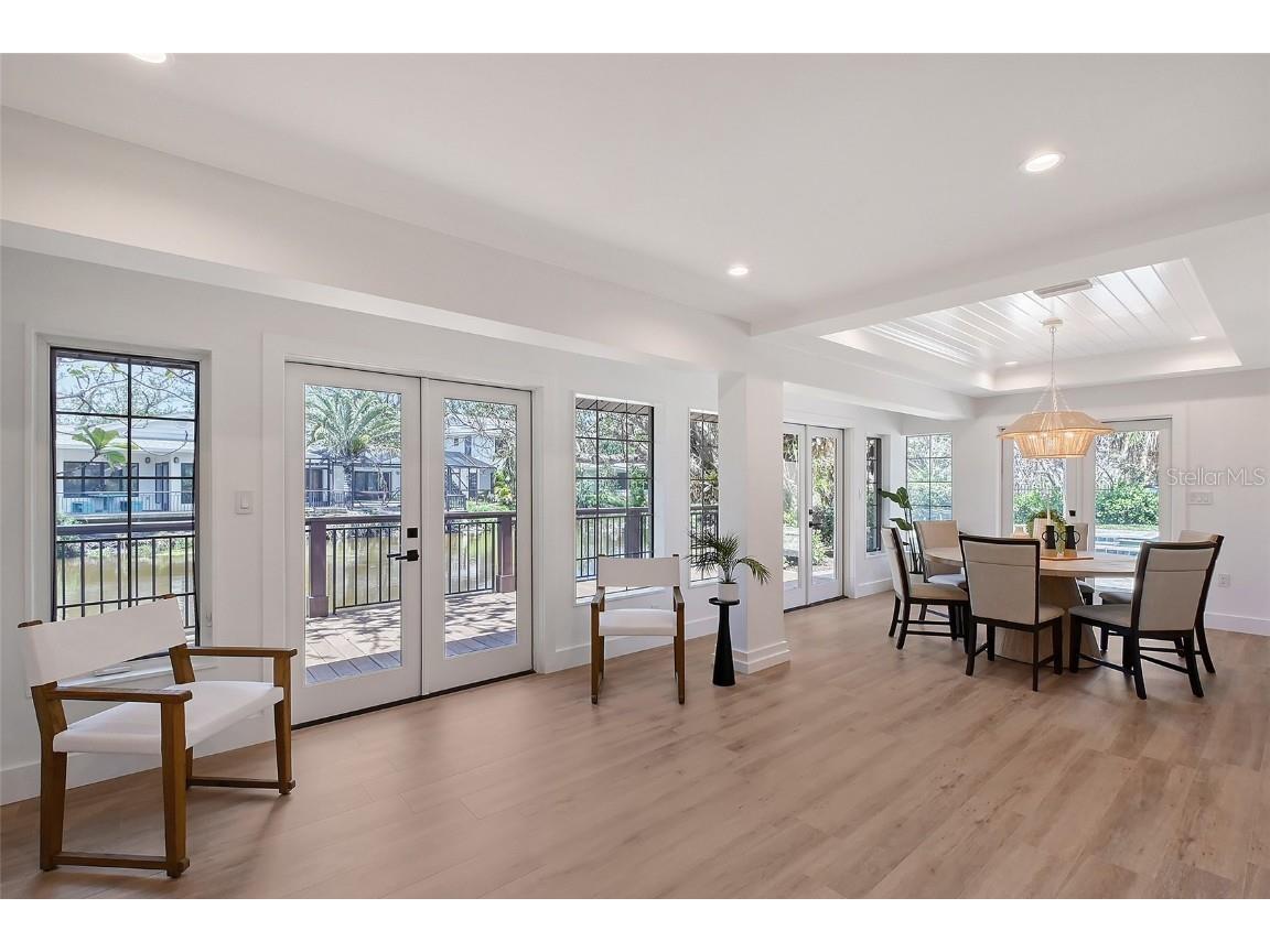 2833 Bay Shore Circle Sarasota FL 34234 A4648576 image15