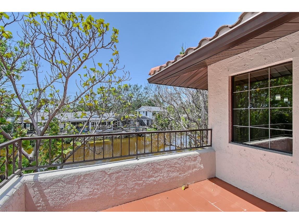 2833 Bay Shore Circle Sarasota FL 34234 A4648576 image22