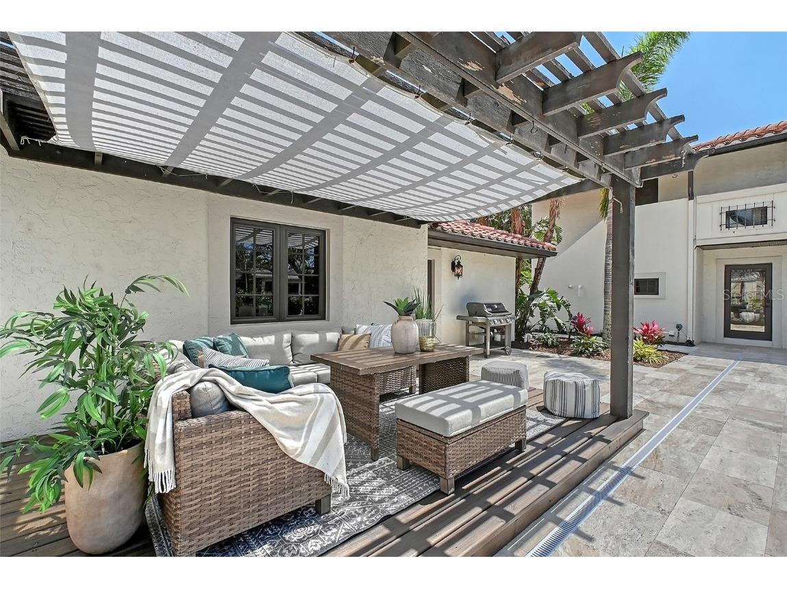 2833 Bay Shore Circle Sarasota FL 34234 A4648576 image27