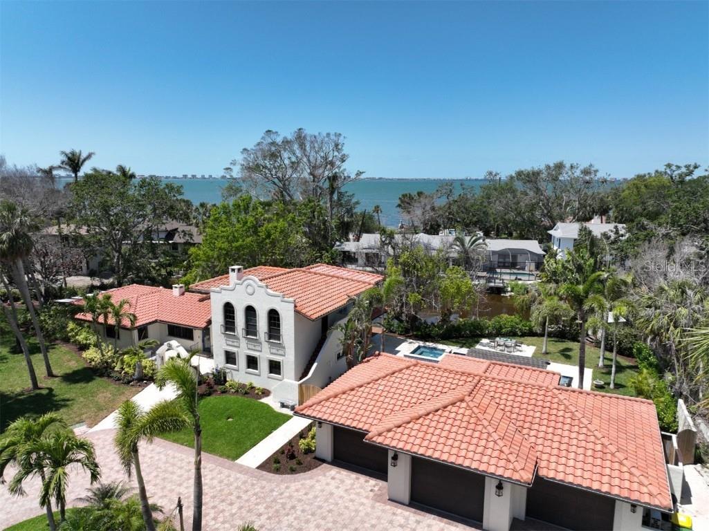 2833 Bay Shore Circle Sarasota FL 34234 A4648576 image38