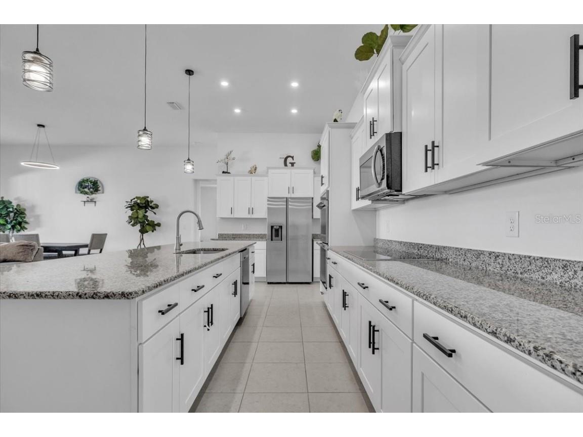 2833 Gleason Parkway Cape Coral FL 33914 C7518857 image12