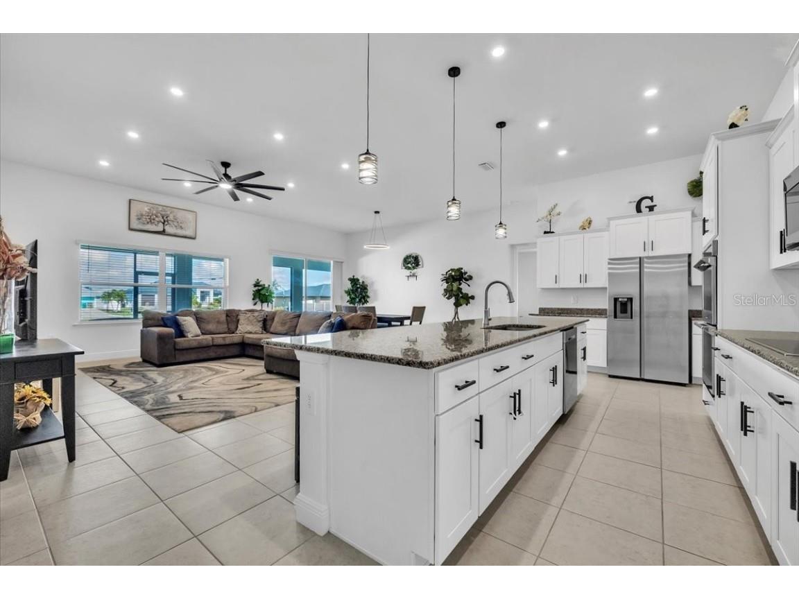 2833 Gleason Parkway Cape Coral FL 33914 C7518857 image6