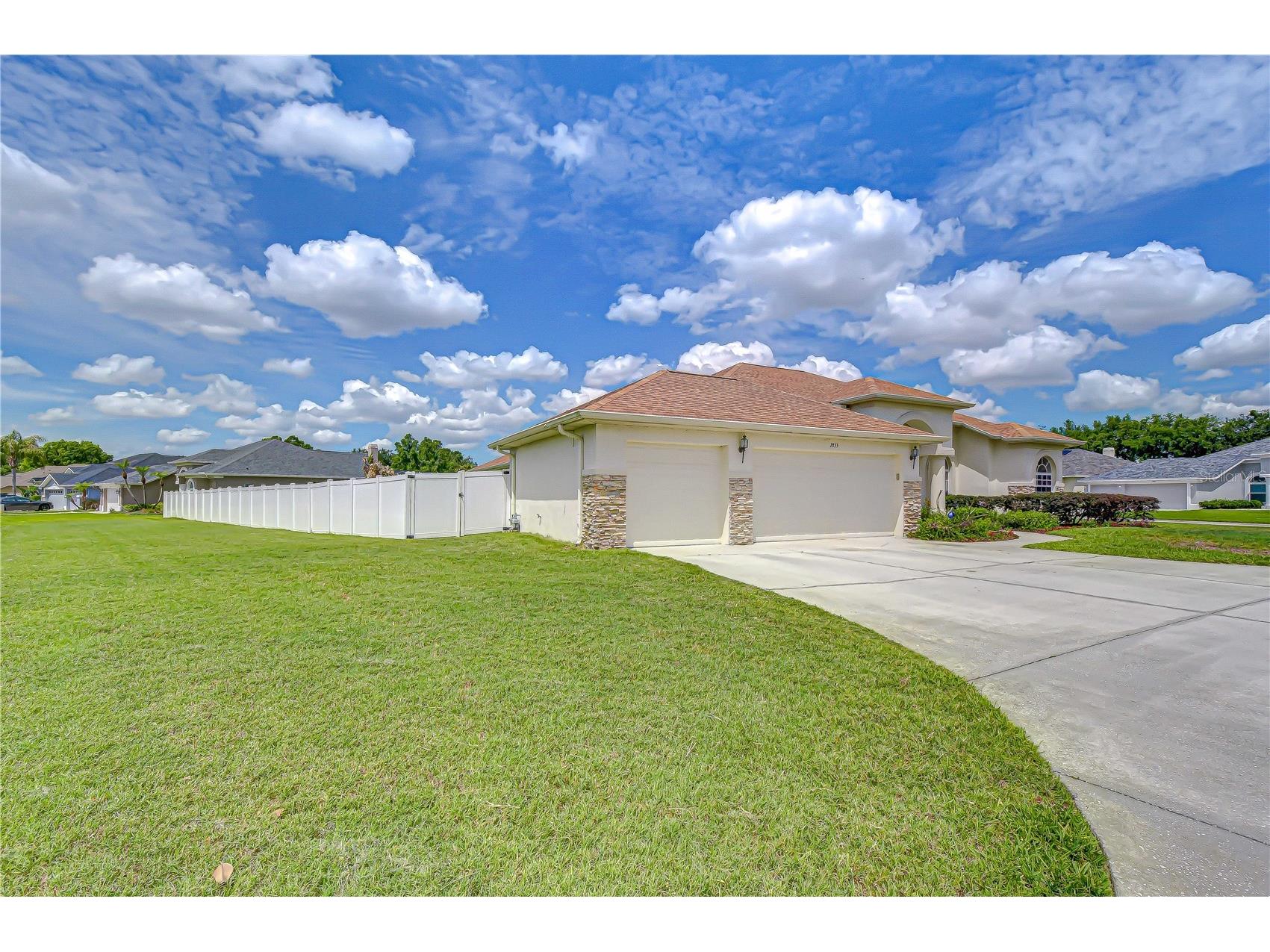 2833 Mossy Timber Trail Valrico FL 33596 TB8501464 image39