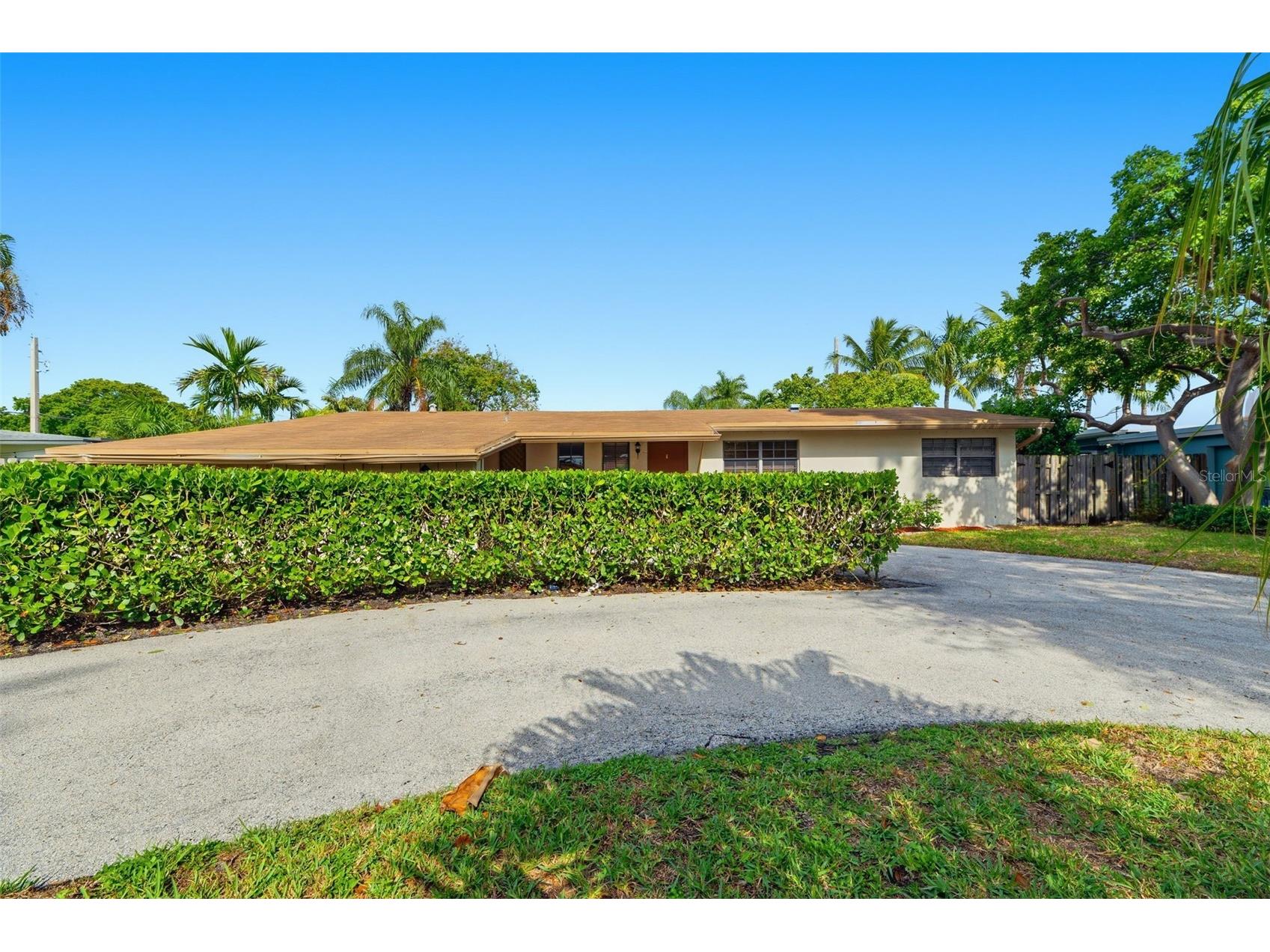 2833 NE 35th Street Lighthouse Point FL 33064 O6361656 image1