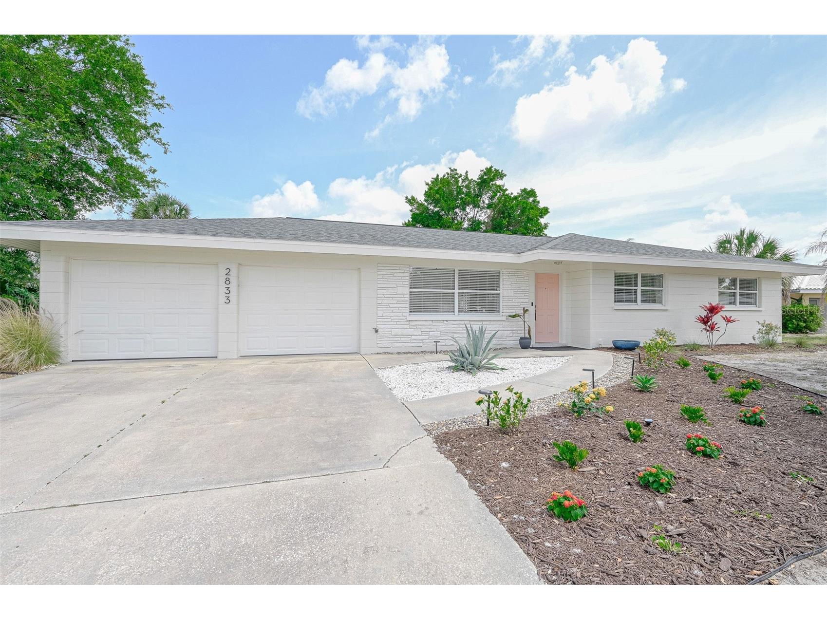 2833 Sunnyside Street Sarasota FL 34239 N6143993 image1
