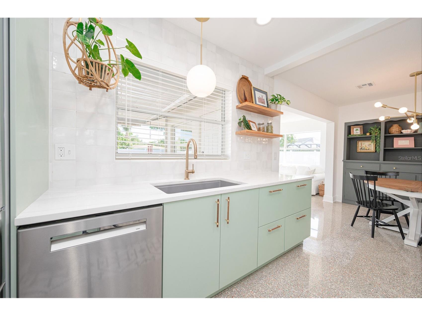 2833 Sunnyside Street Sarasota FL 34239 N6143993 image13