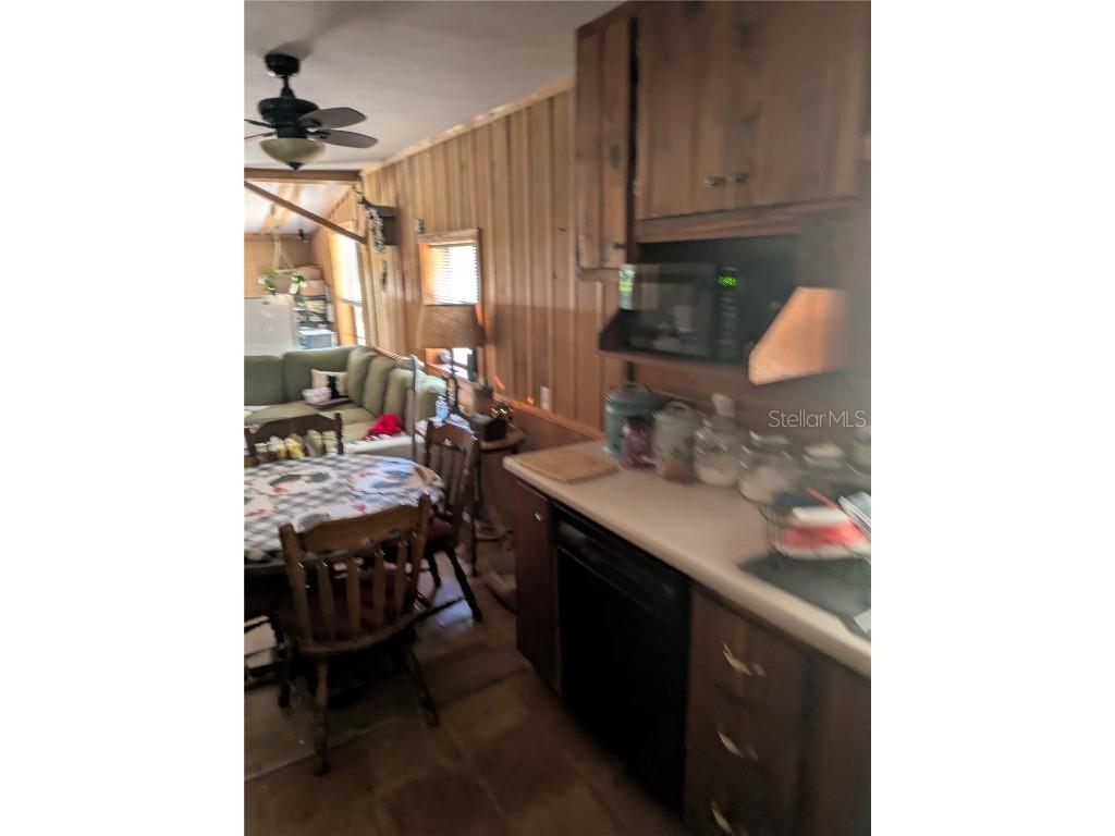 2833 SW Wilson Springs Road Fort White FL 32038 TB8447437 image6