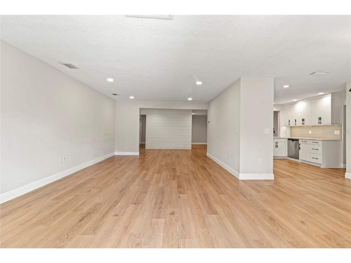 2833 Valley Forge Street Sarasota FL 34231 A4667164 image12