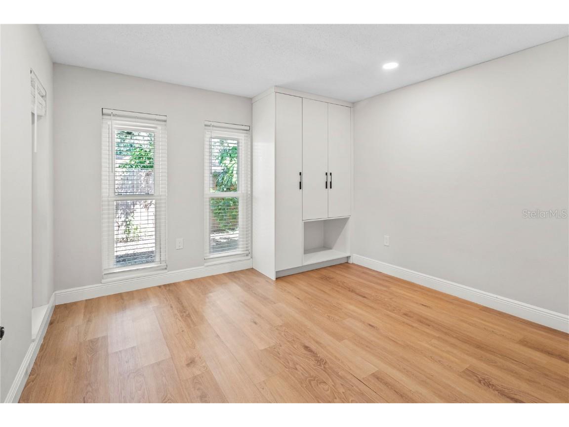 2833 Valley Forge Street Sarasota FL 34231 A4667164 image24