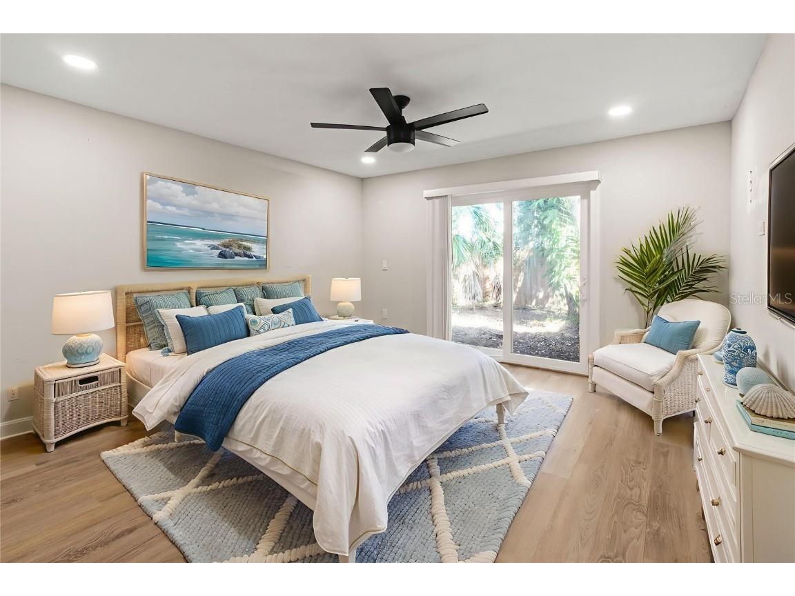 2833 Valley Forge Street Sarasota FL 34231 A4667164 image40