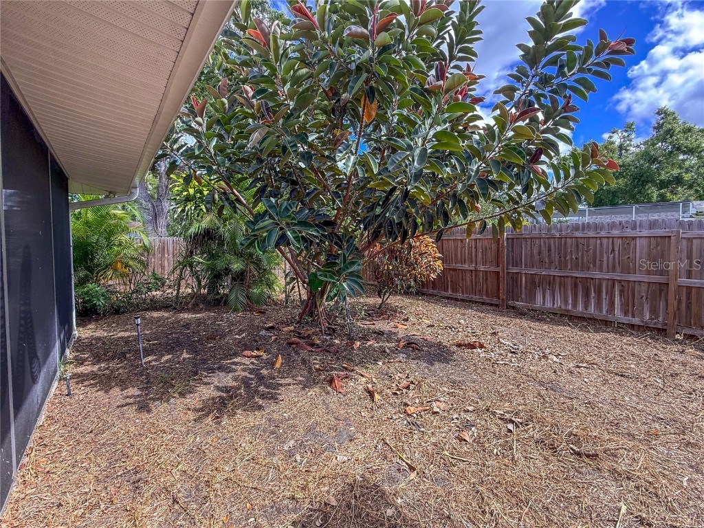 2833 Valley Forge Street Sarasota FL 34231 A4667164 image47