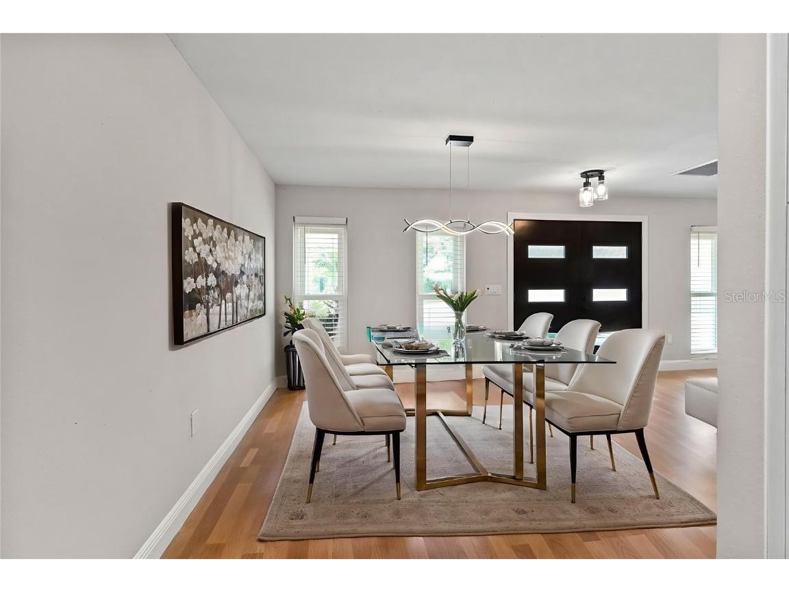 2833 Valley Forge Street Sarasota FL 34231 A4667164 image9