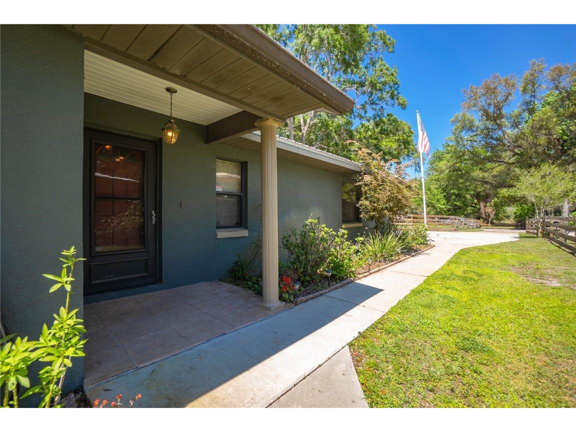 28330 Peterson Camp Road Brooksville FL 34601 - WITHLACOOCHEE RIVER W7874130 image5