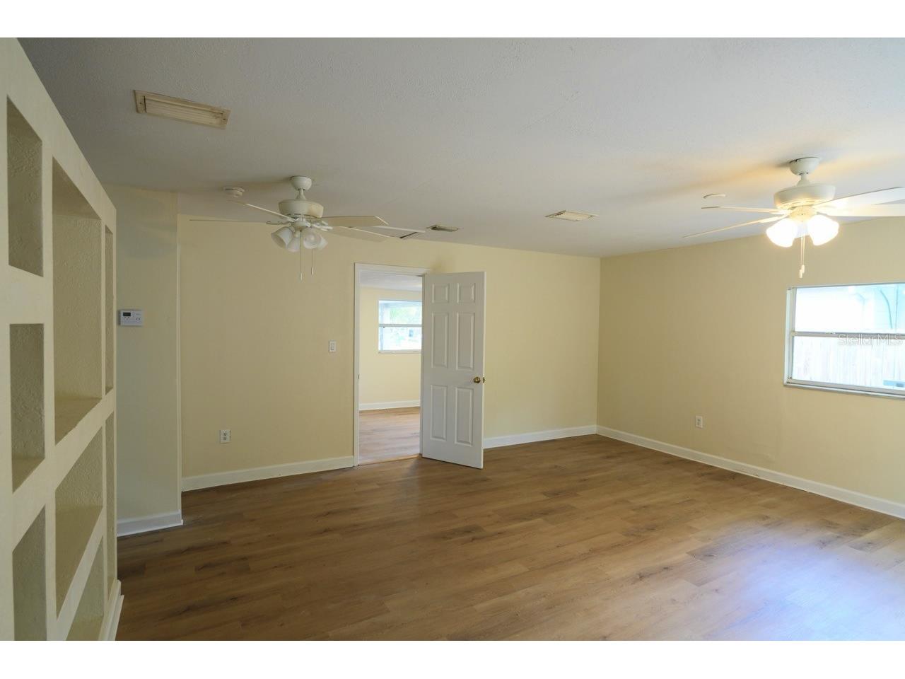 2834 25th Avenue N Saint Petersburg FL 33713 TB8526487 image11