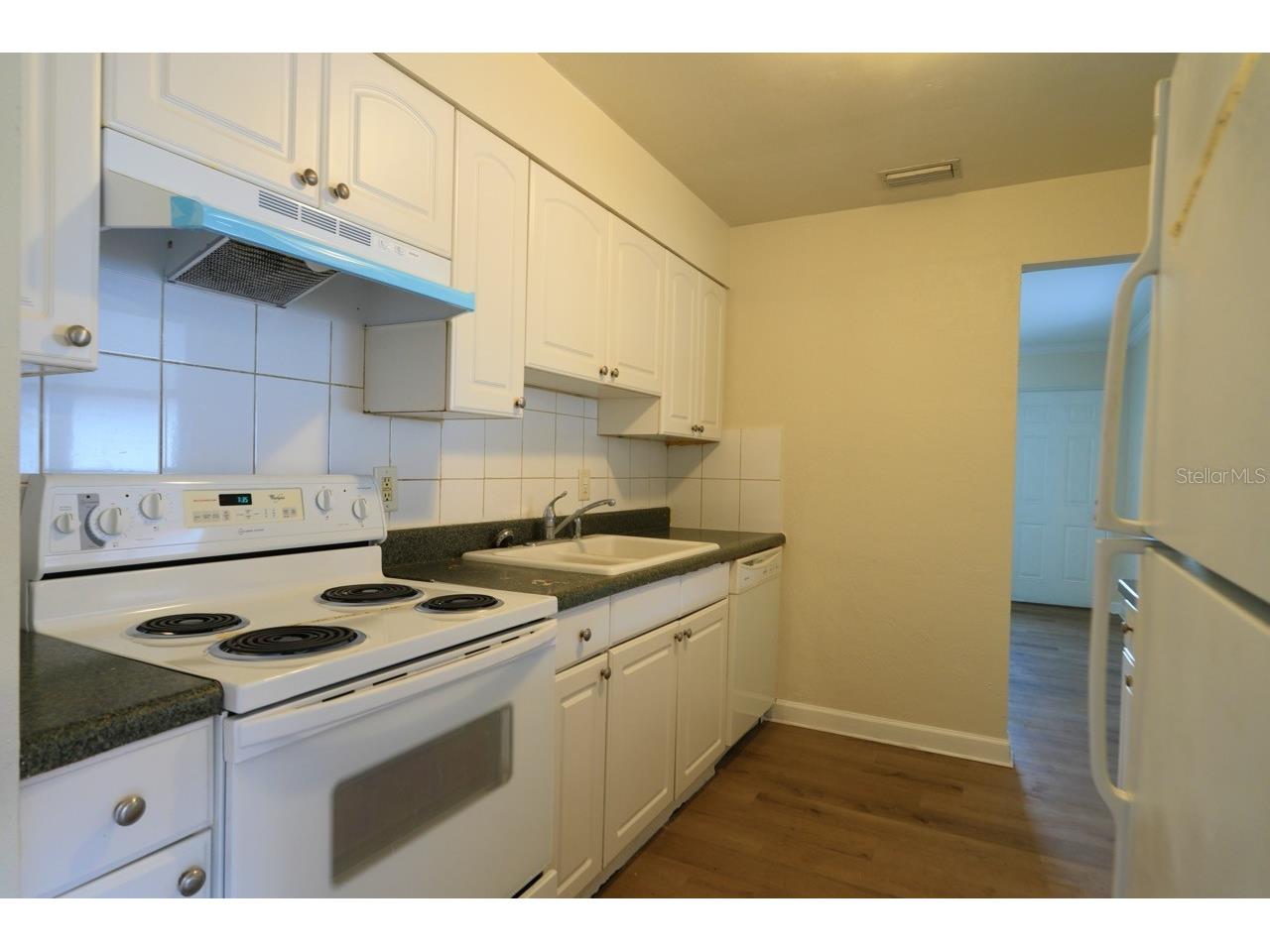 2834 25th Avenue N Saint Petersburg FL 33713 TB8526487 image5