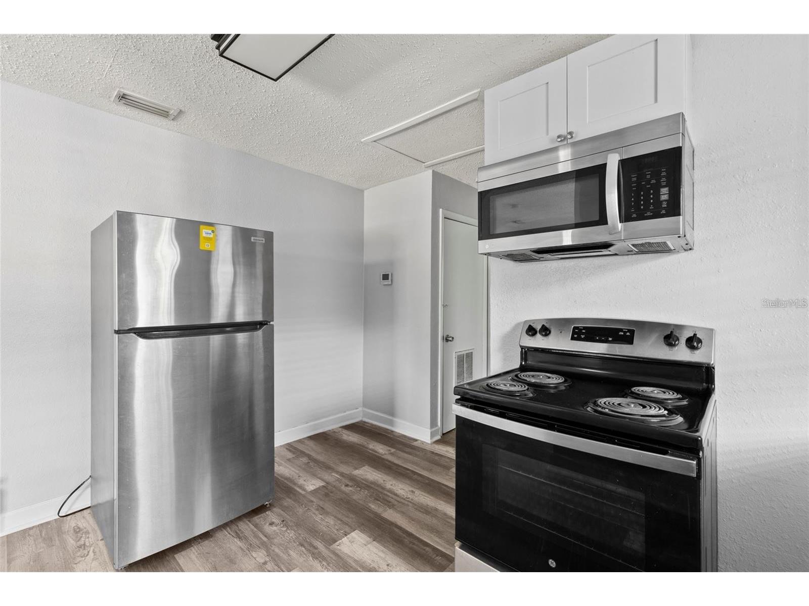 2834 & 2836 Freemont Terrace S Saint Petersburg FL 33712 A4677434 image4