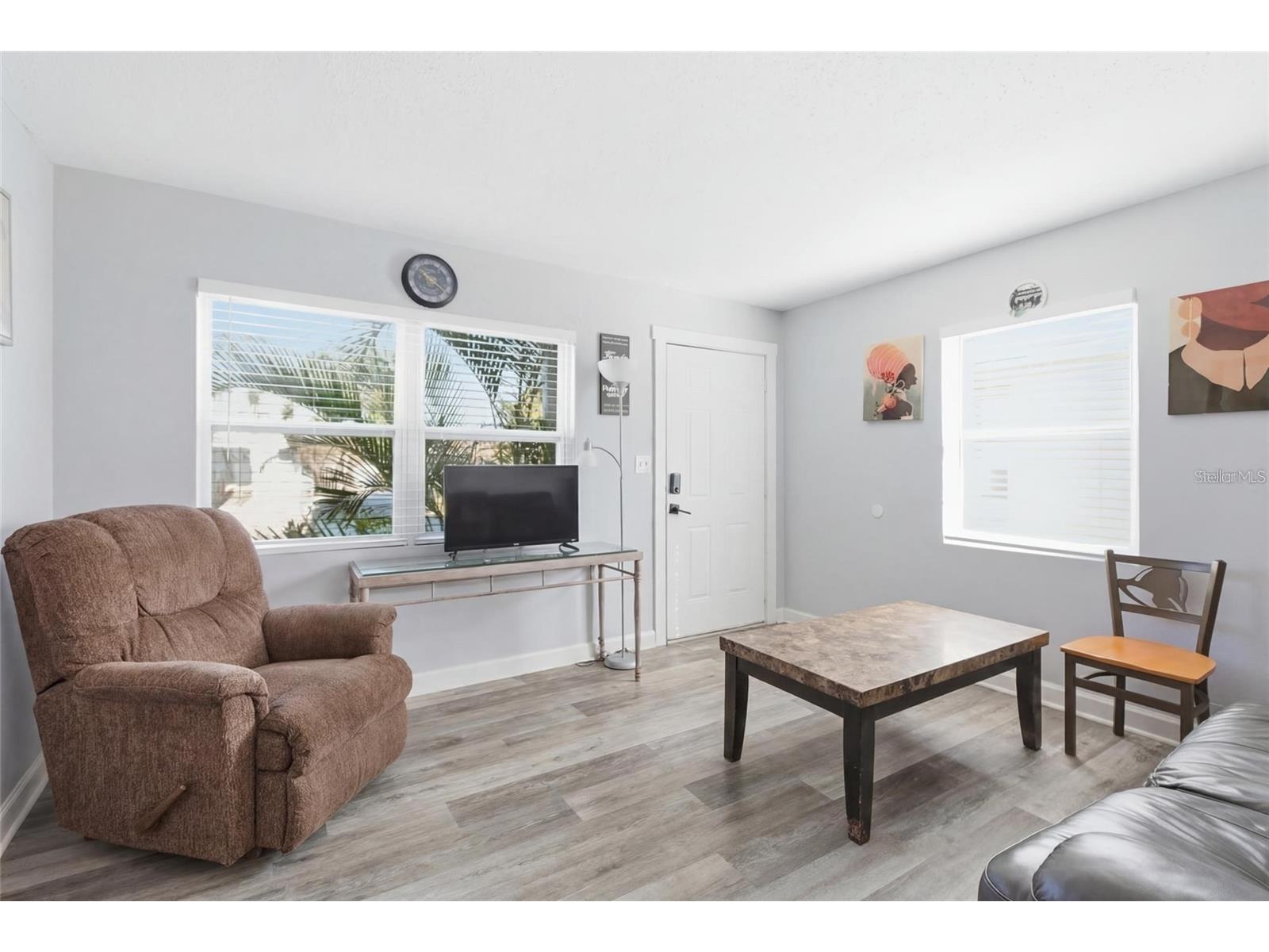 2834 & 2836 Freemont Terrace S Saint Petersburg FL 33712 A4677434 image6