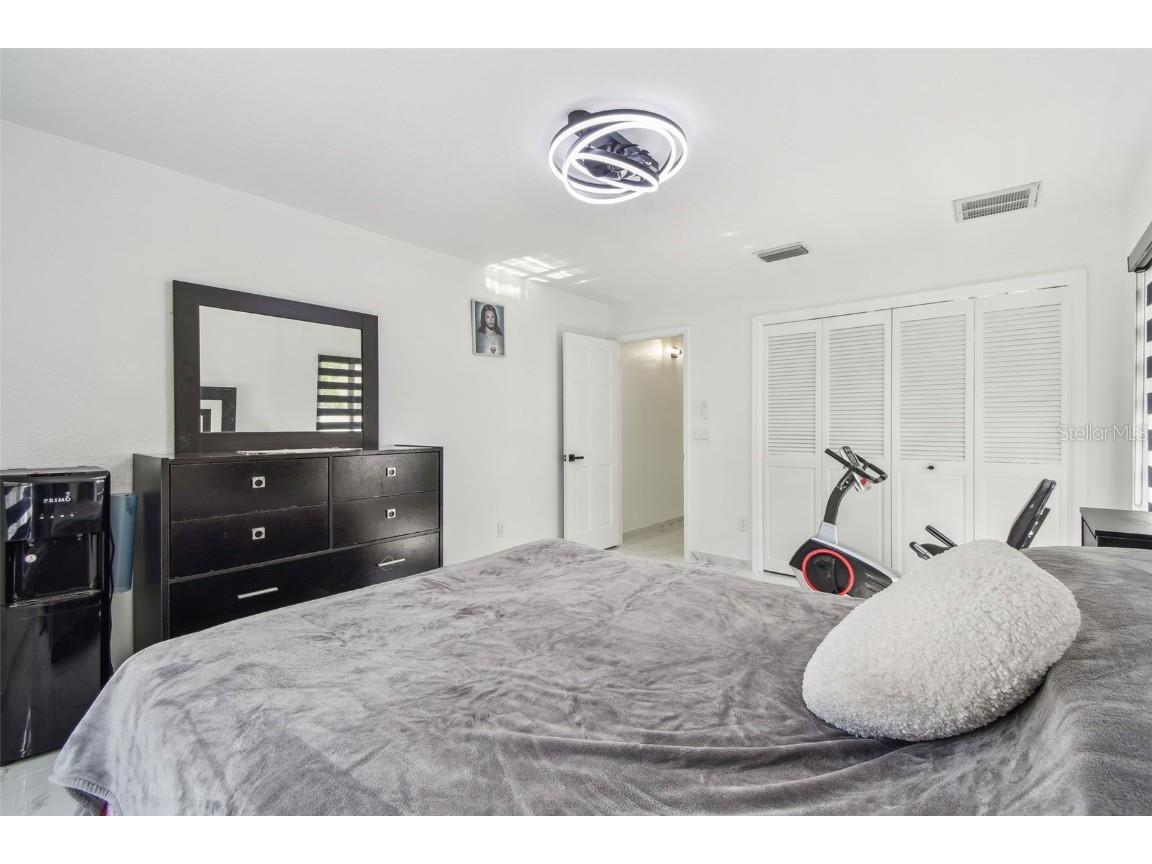 2834 Chancery Lane Clearwater FL 33759 TB8405500 image44