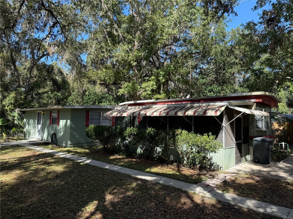 2834 County Road 423 Lake Panasoffkee FL 33538 G5088845 image1