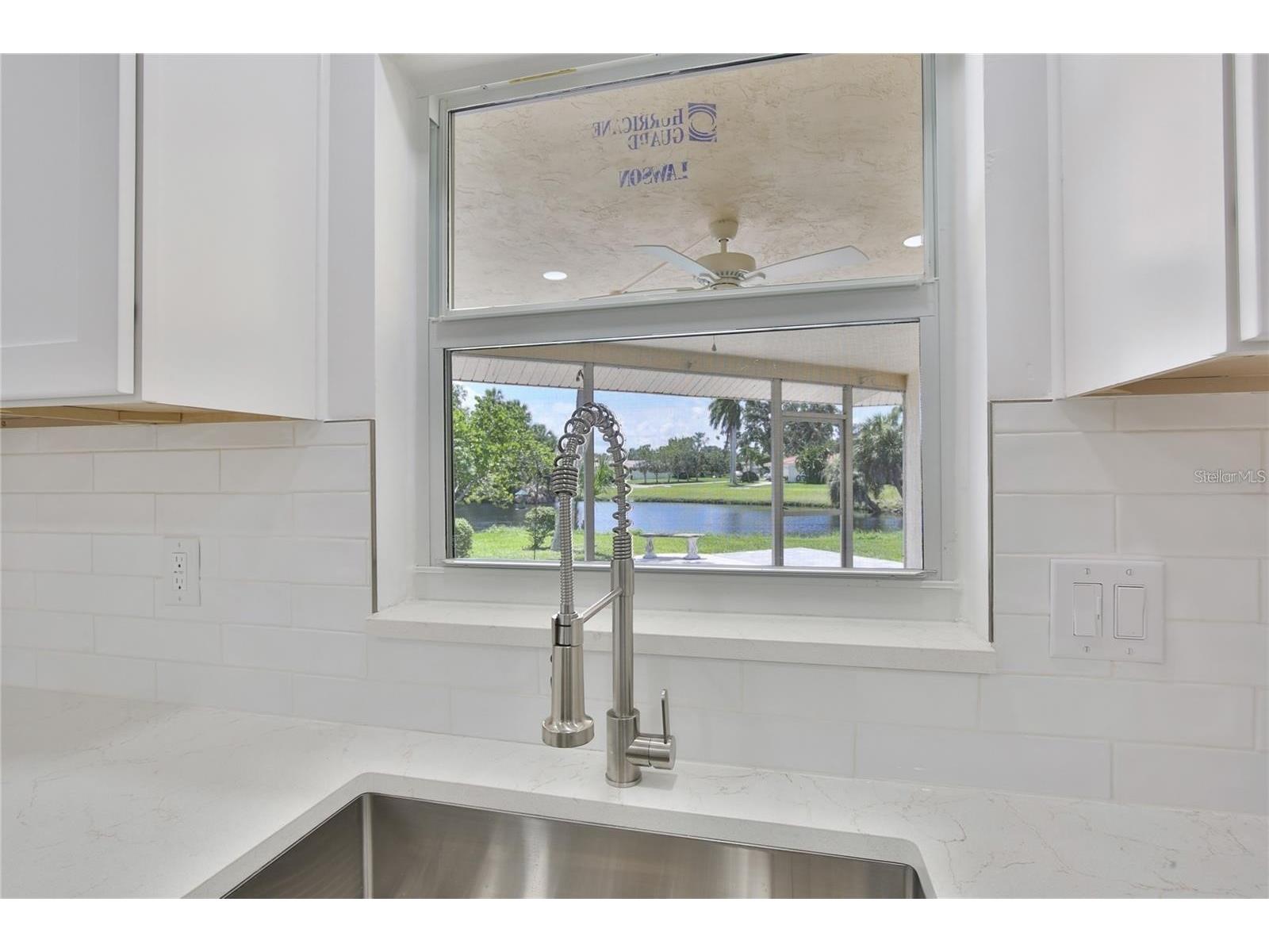 2834 Hardee Drive Sarasota FL 34231 A4688000 image4