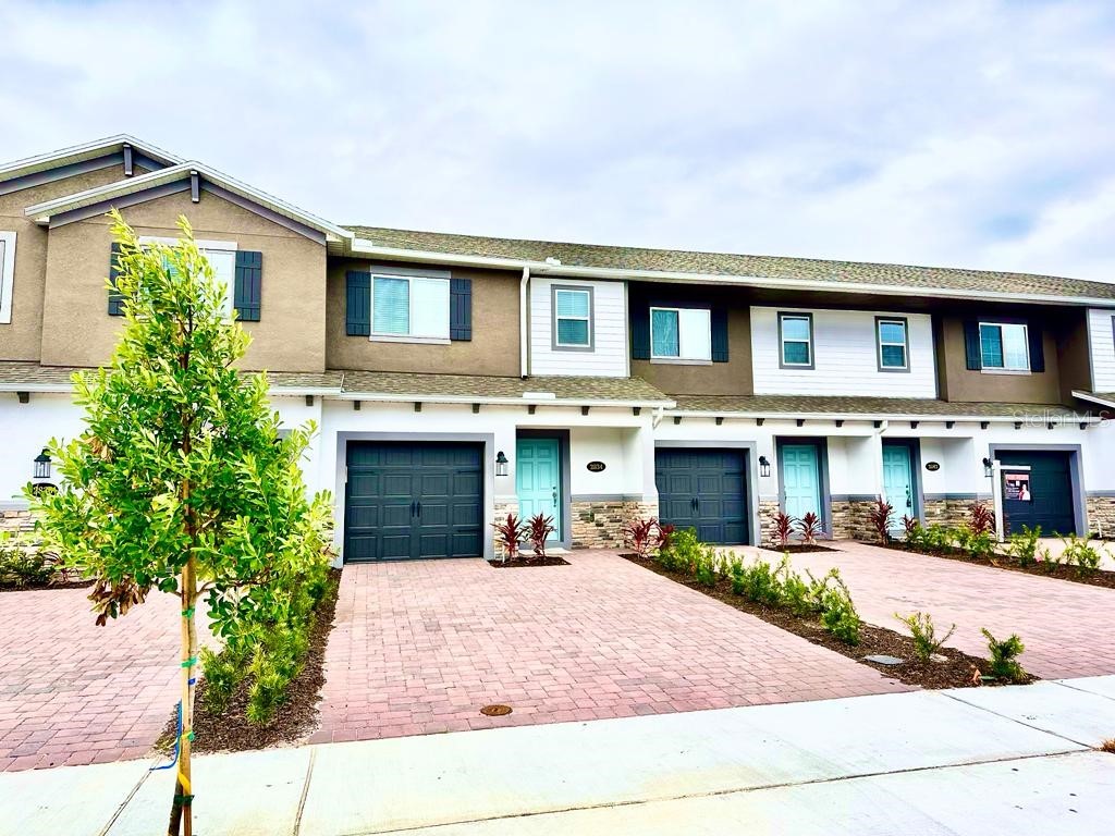 2834 Narcoossee Commons Way Saint Cloud FL 34771 O6155777 image1