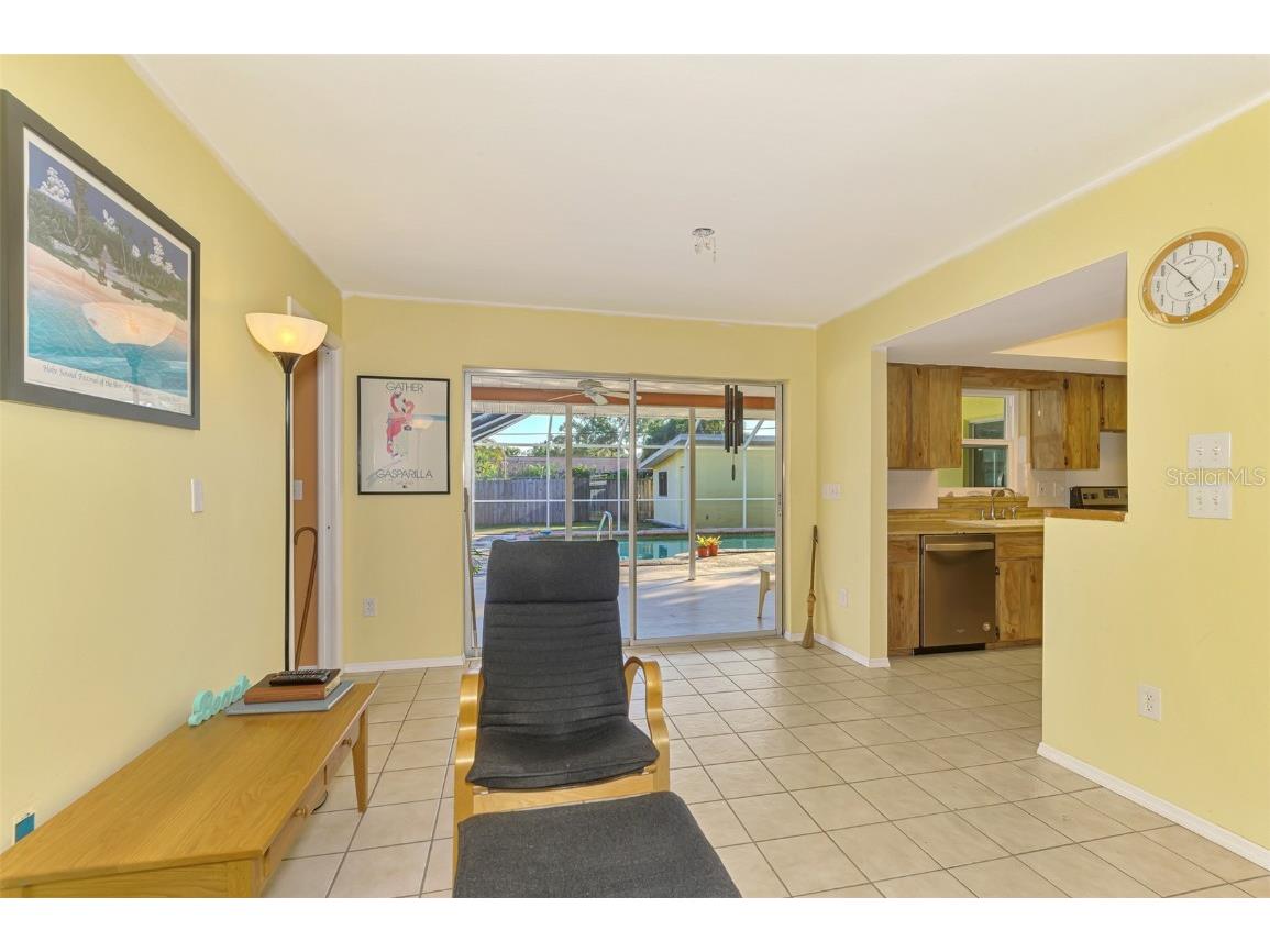 2834 New England Street Sarasota FL 34231 A4672415 image16