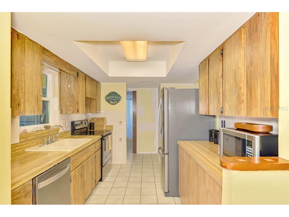 2834 New England Street Sarasota FL 34231 A4672415 image23