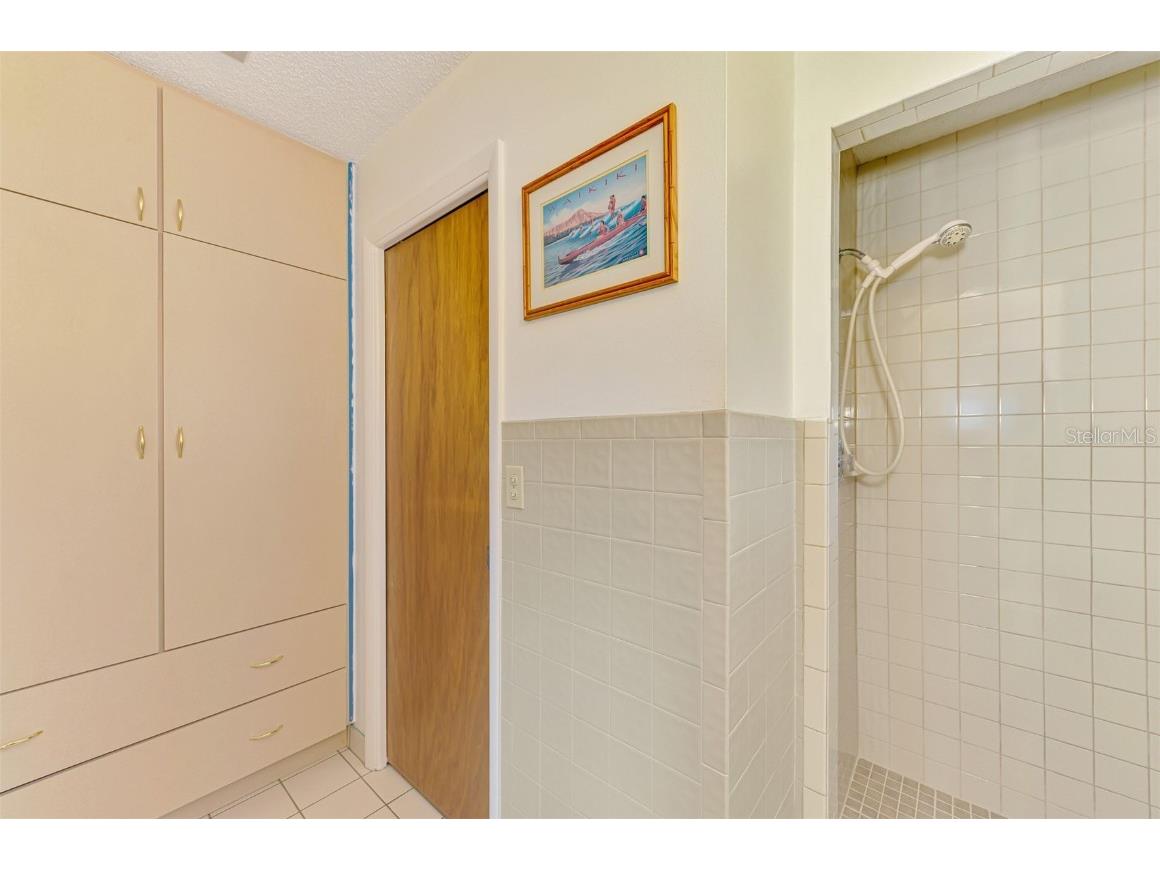 2834 New England Street Sarasota FL 34231 A4672415 image29